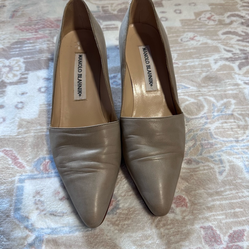 Manolo Blahnik Women's Beige Kietta 70MM Lamb Nappa Pump Heels